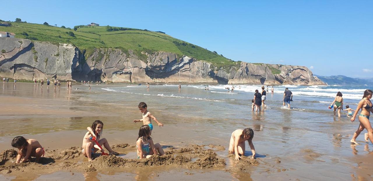 Zubeltzu Torre Villa Zumaia Buitenkant foto